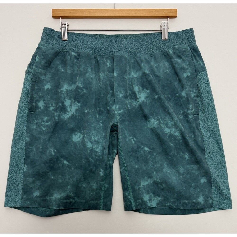 Lululemon T.H.E. Short Mens Size XL Lined H2O Aqua Tie Dye Shorts